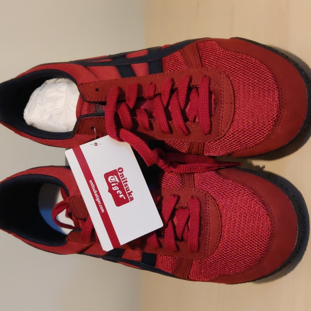 Men's Tiger Onitsukas Ultimate 81s